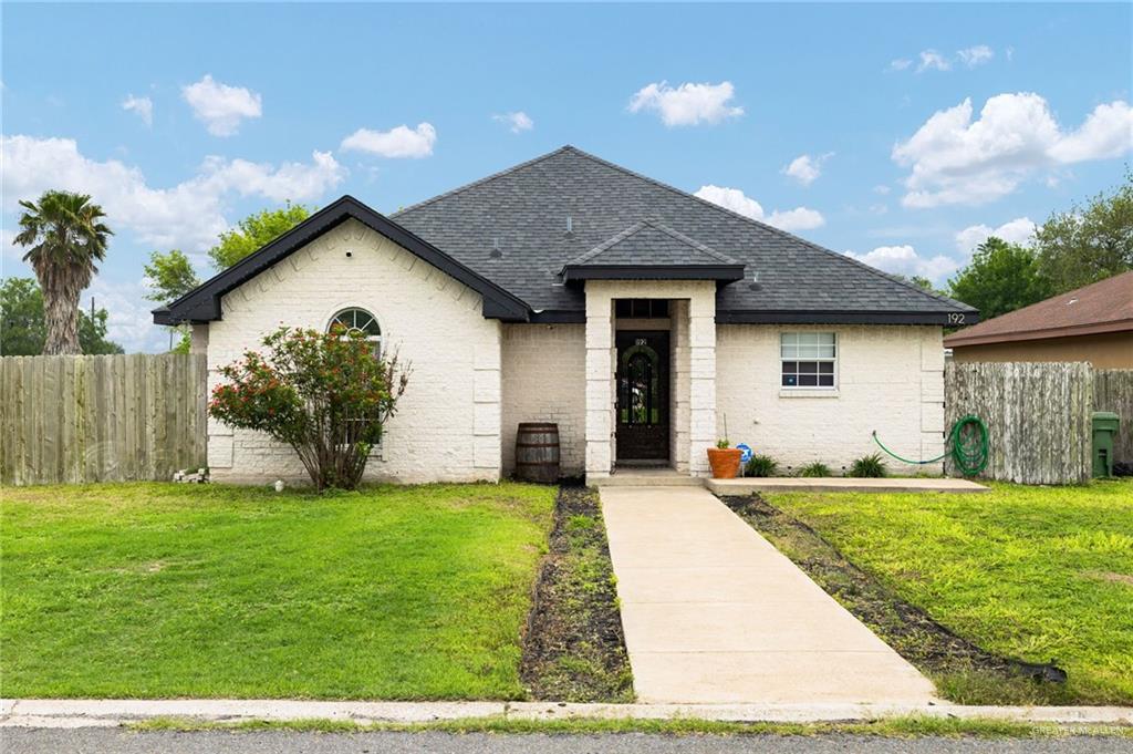 Photo 2 of 192 Laureles Drive