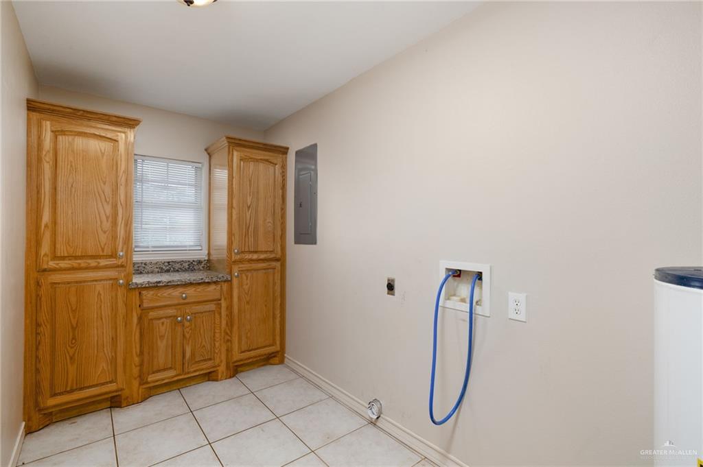 Photo 9 of 192 Laureles Drive