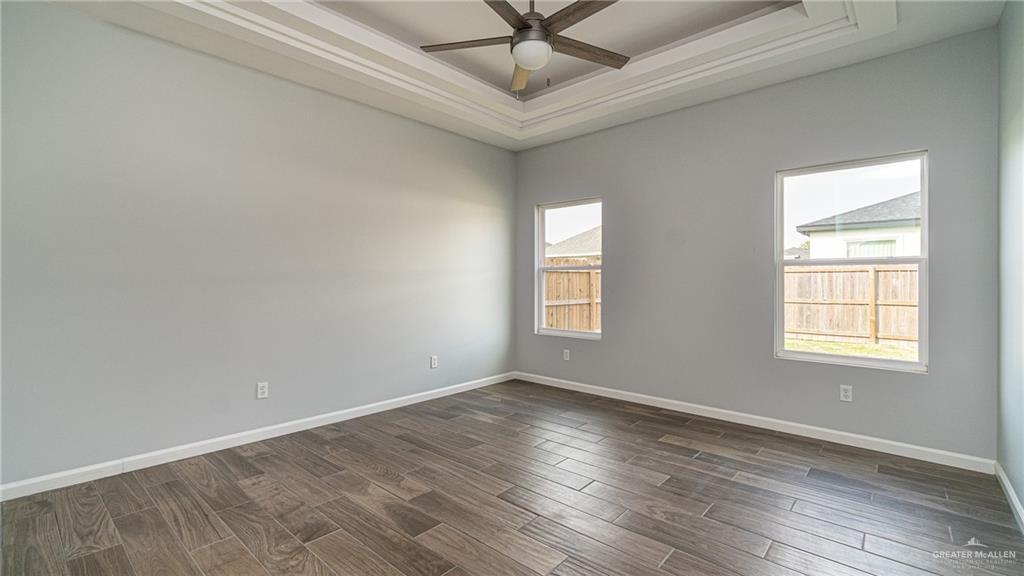 Photo 6 of 6005 Rayo Del Sol Street