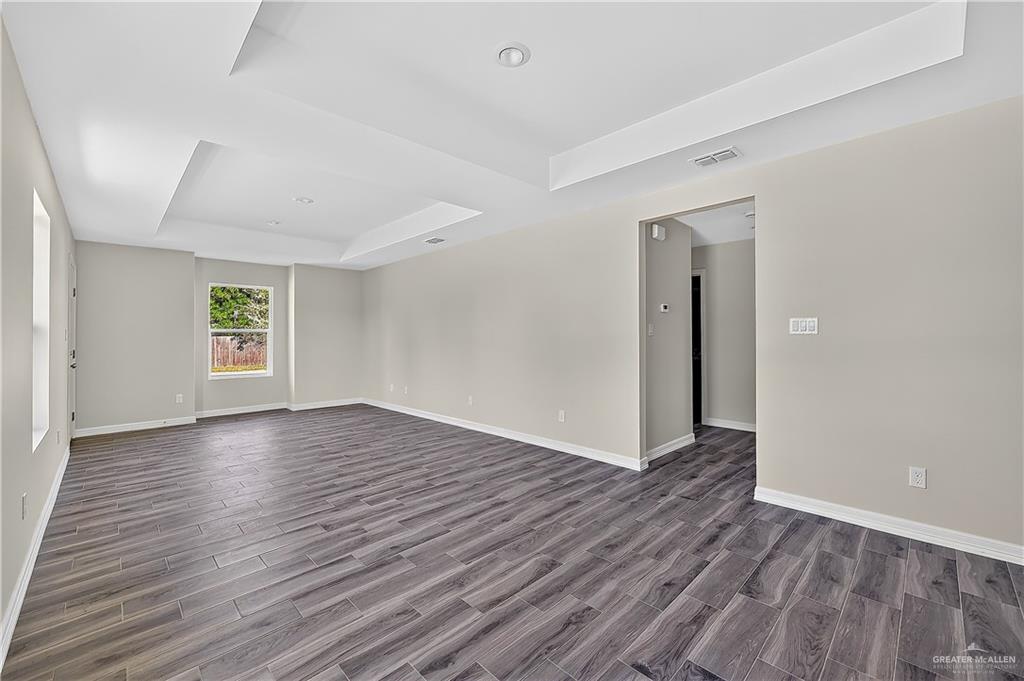 Photo 4 of 917 9th Street #B