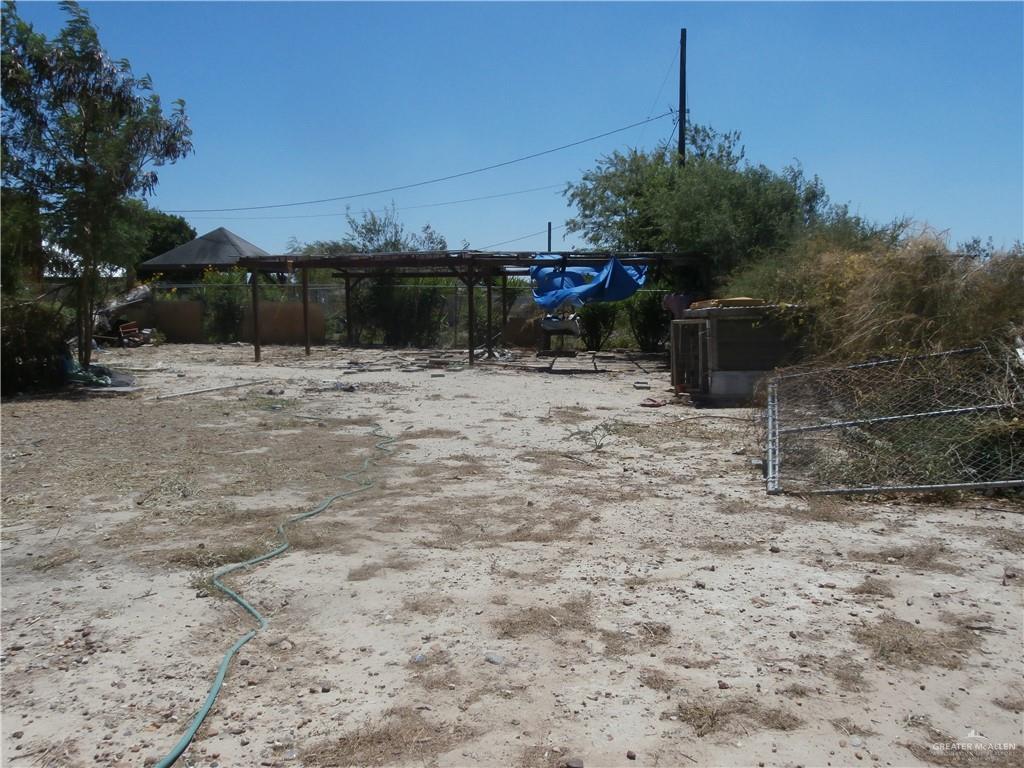 Photo 13 of 197 Valles Street
