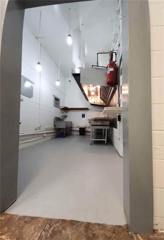 Photo 3 of 422 L Street