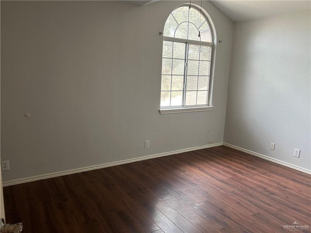 Photo 7 of 3112 33rd Street