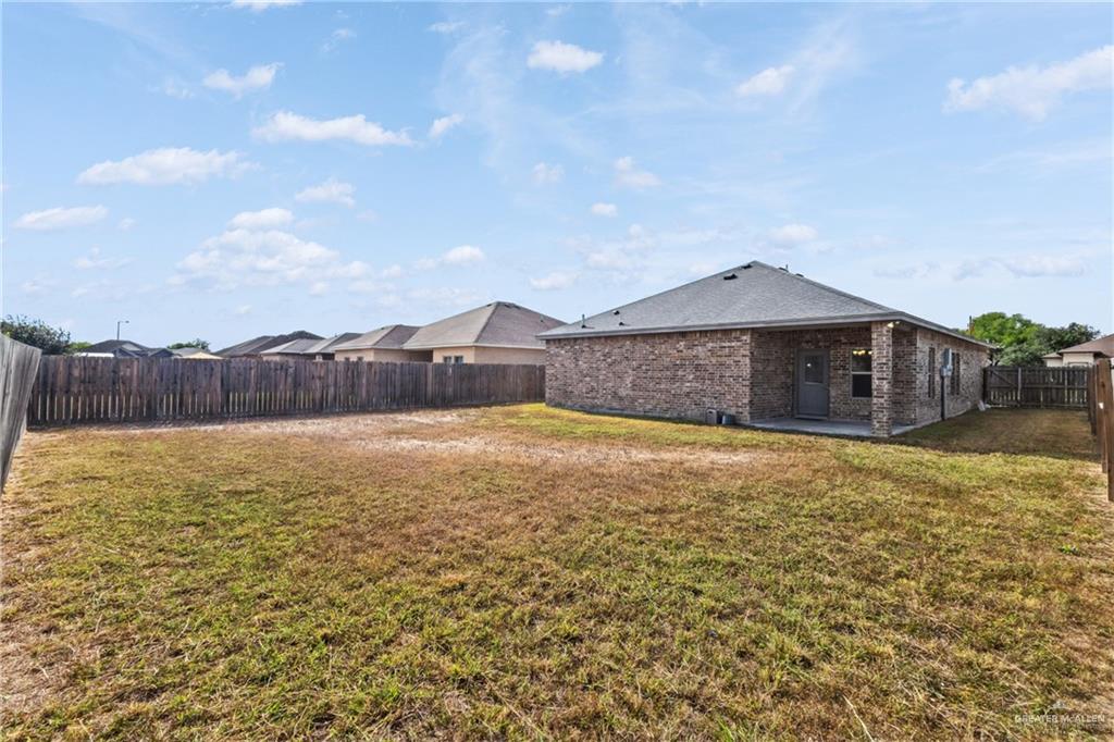 Photo 17 of 913 Arroyo Circle