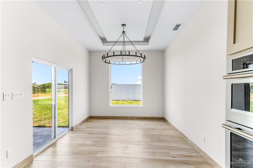 Photo 9 of 1200 Arechiga Drive
