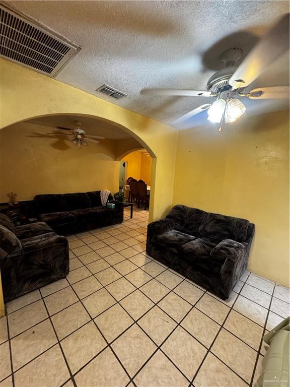 Photo 4 of 195 Naranjo Avenue