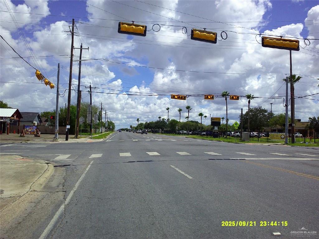 Photo 6 of Avenue