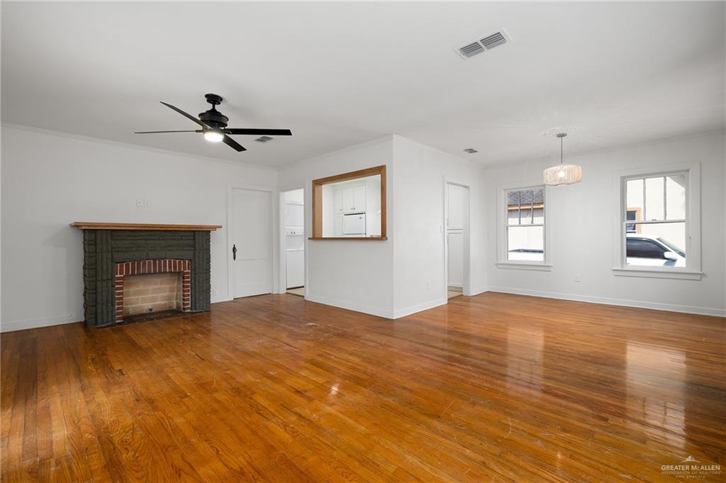 Photo 4 of 1315 Kendlewood Avenue