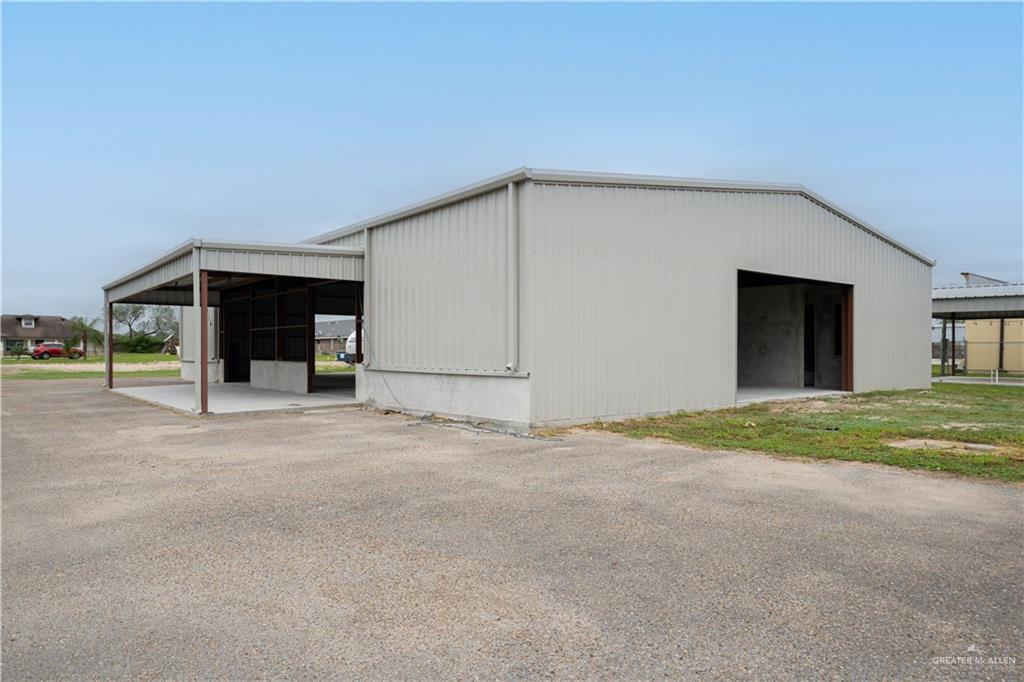 Photo 11 of 4104 3 Mile Line Road