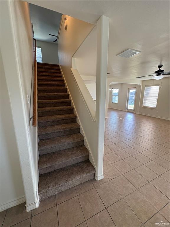 Photo 6 of 809 Santos Avenue