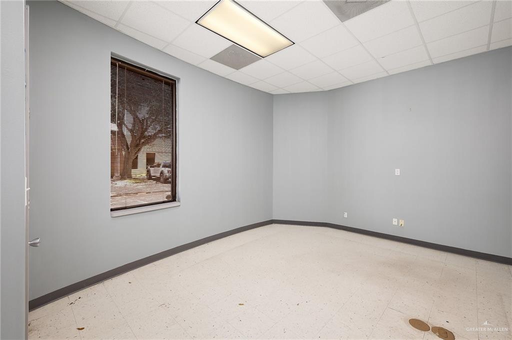 Photo 4 of 5022 10th Street
