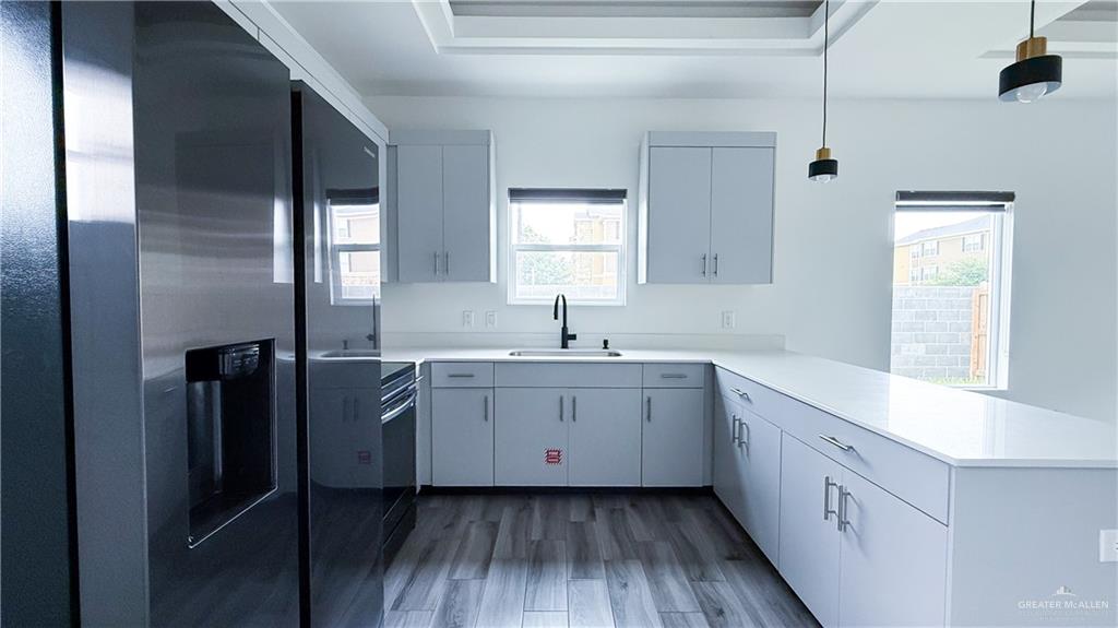 Photo 2 of 1201 Iris Avenue #3