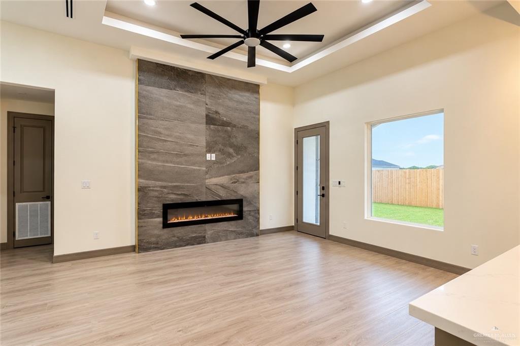 Photo 6 of 1009 Sonoma Ranch Street