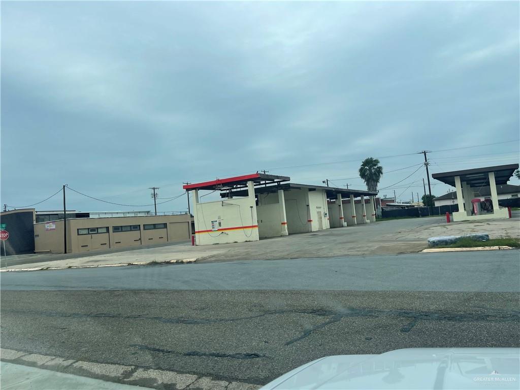 Photo 2 of 1222 77 Sunshine Strip Boulevard
