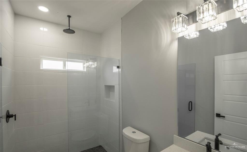 Photo 13 of 1321 Dawes Avenue