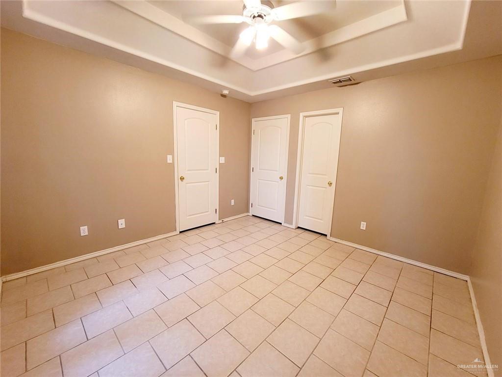 Photo 11 of 2402 Tahiti Drive #7