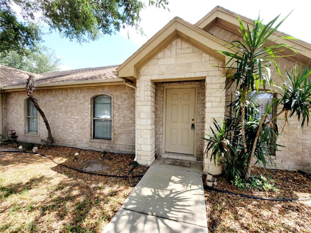 Photo 3 of 2402 Tahiti Drive #7
