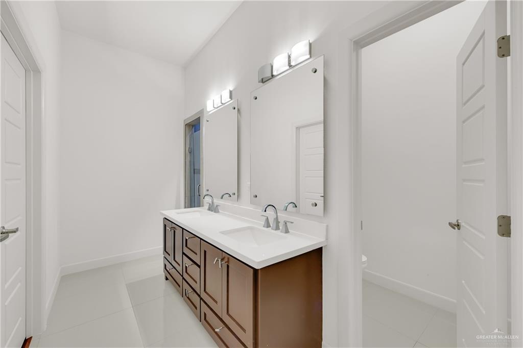 Photo 10 of 2908 51st Street