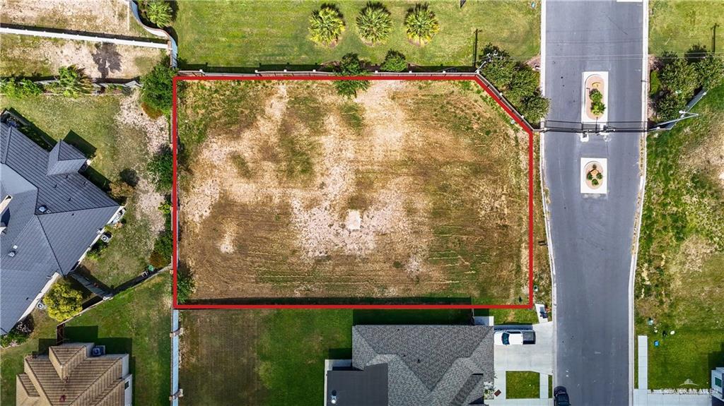 Photo 5 of 1613 Helen Drive