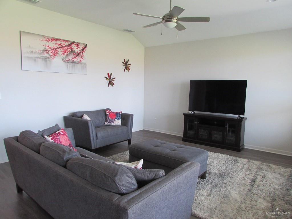 Photo 12 of 14800 Brazos Circle