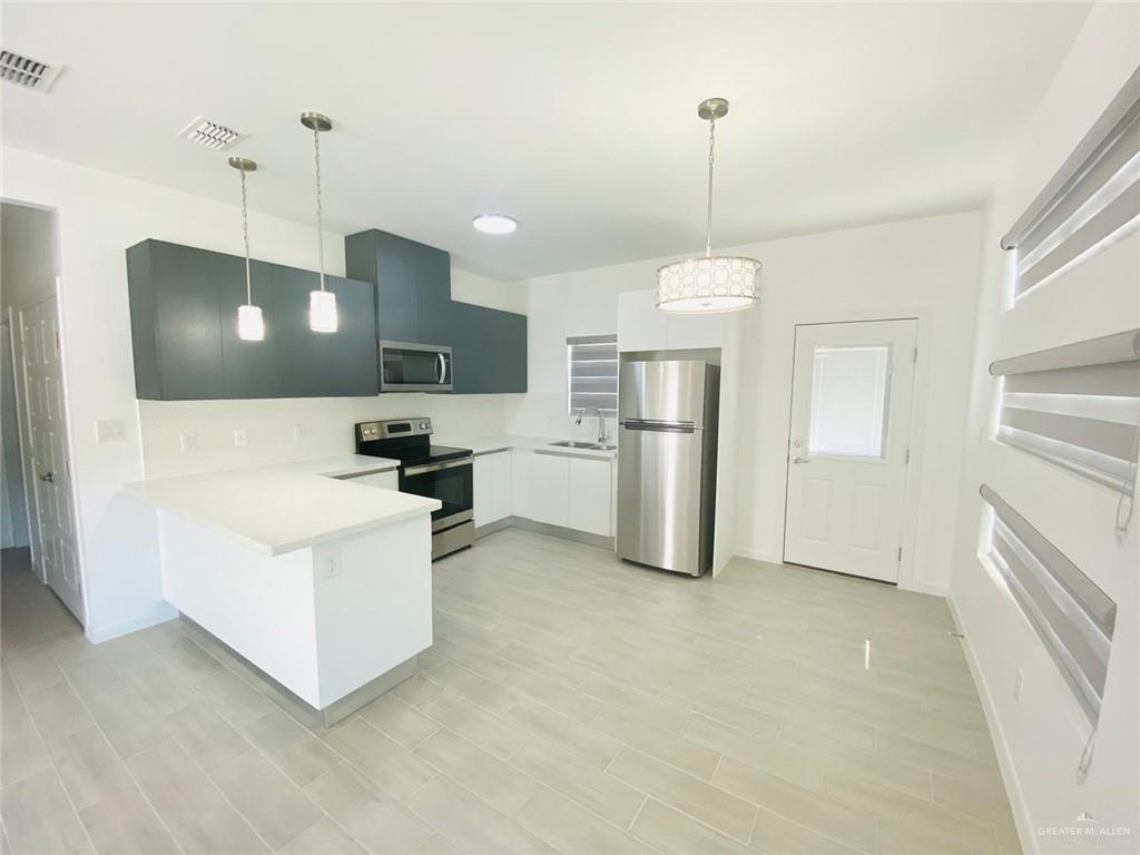 Photo 4 of 1623 Marlin Street #1