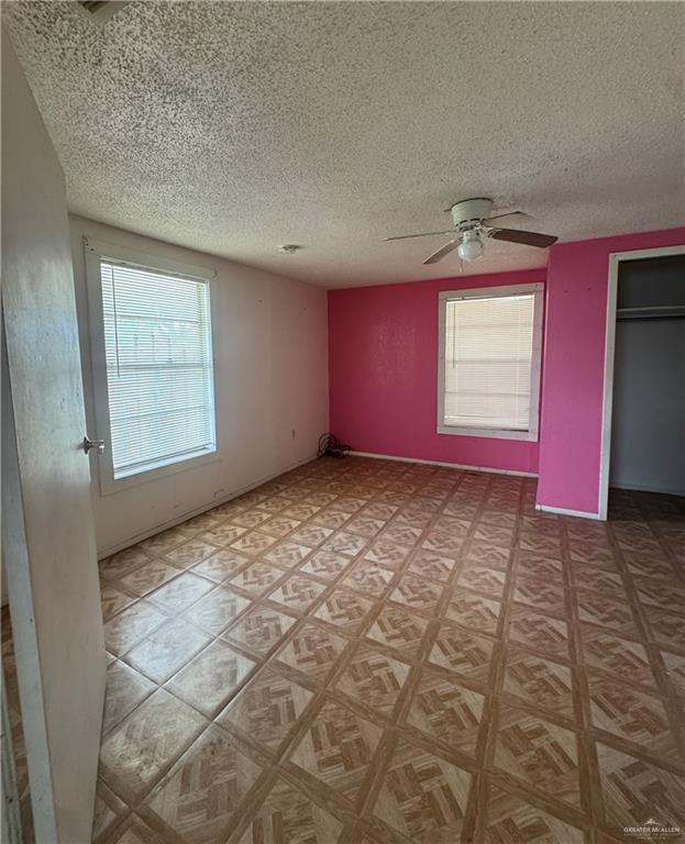 Photo 10 of 2207 Benitez Street