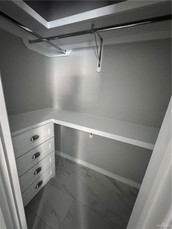 Photo 7 of 2109 Elsham Avenue #2
