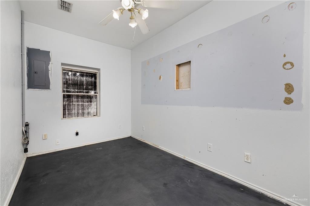 Photo 12 of 610 9th Street