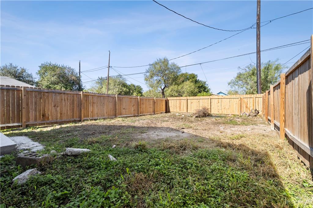 Photo 15 of 323 3rd Street