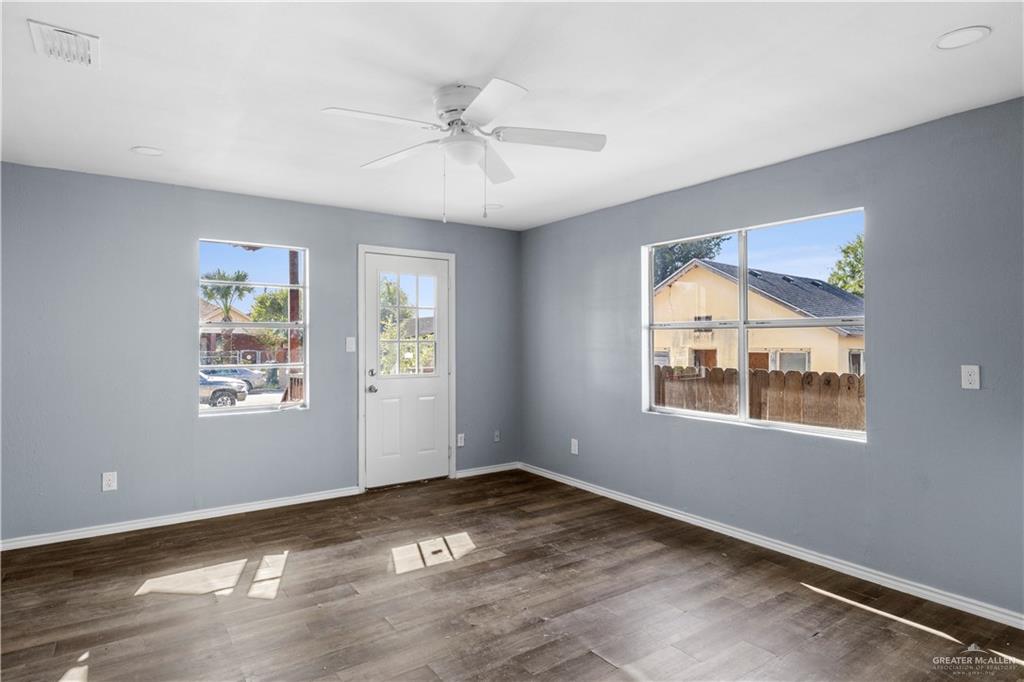Photo 7 of 323 3rd Street