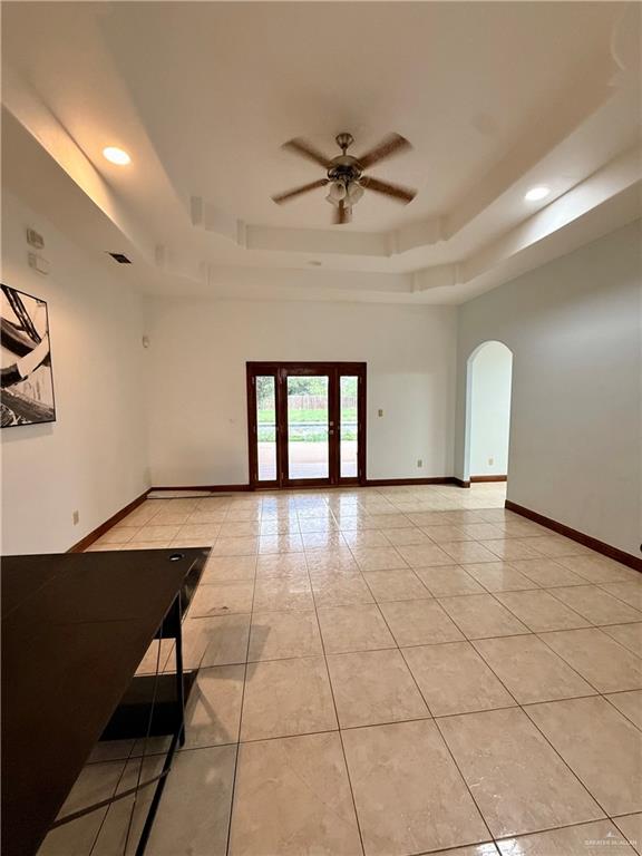 Photo 8 of 1505 Marble Street