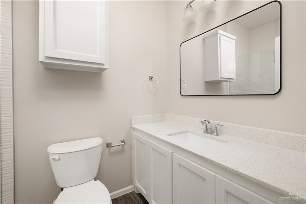 Photo 10 of 3404 Ventura Avenue #3