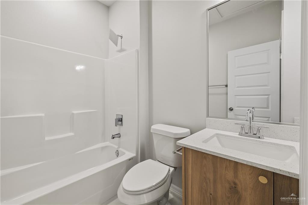 Photo 19 of 4225 Heron Avenue