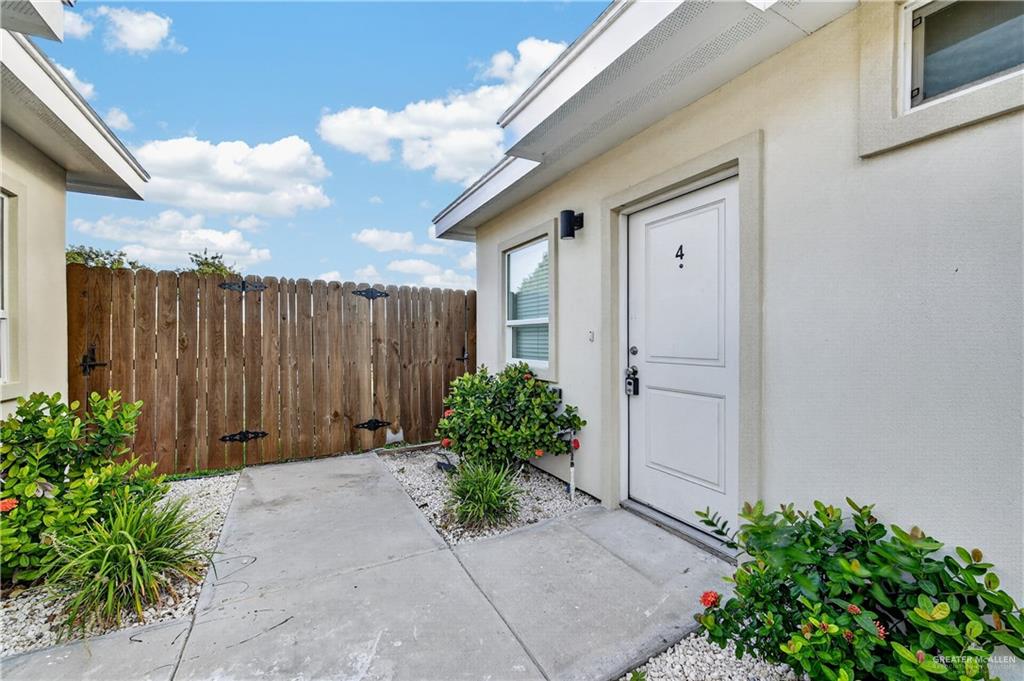 Photo 5 of 5601 Puffin Avenue