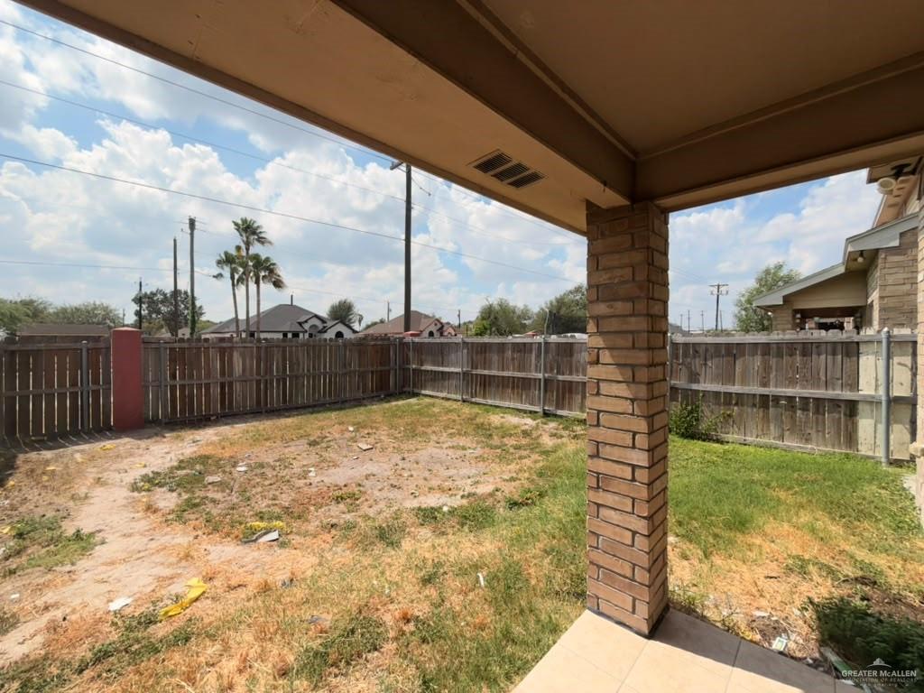Photo 6 of 2712 Phoenix Street