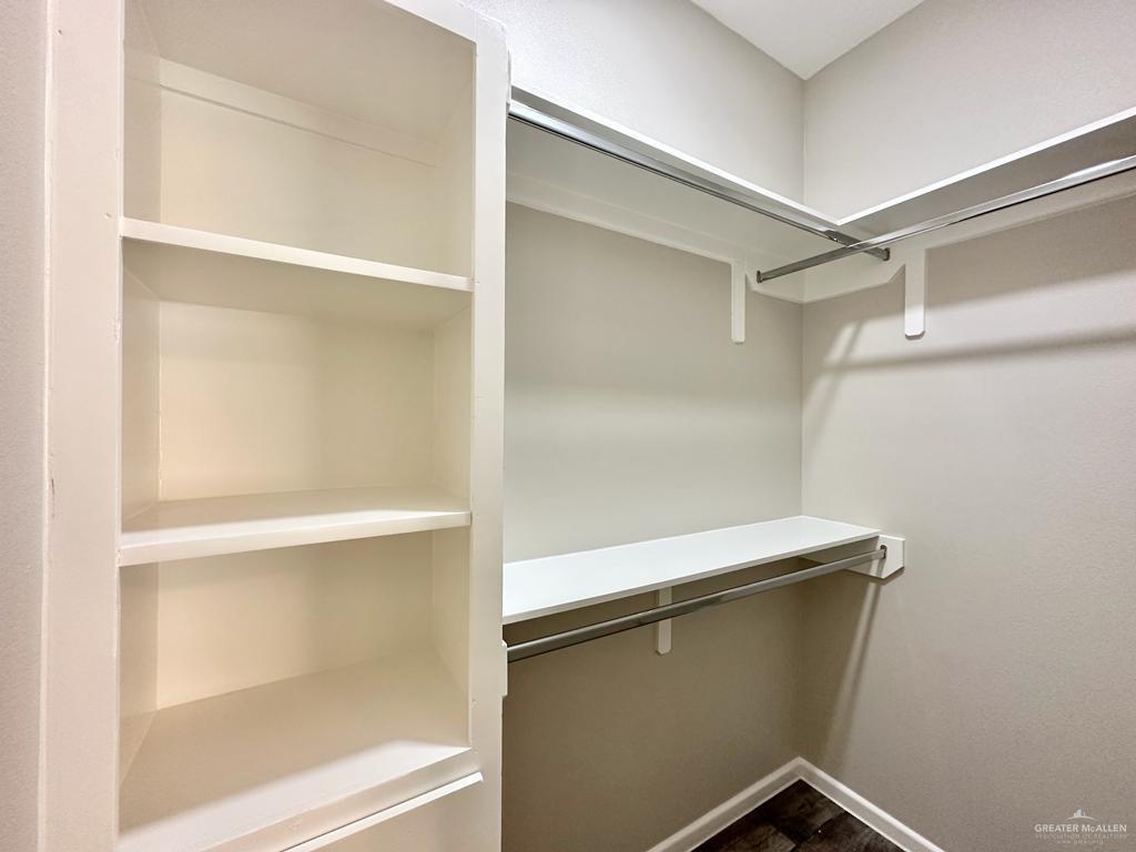 Photo 6 of 1303 Lore Drive