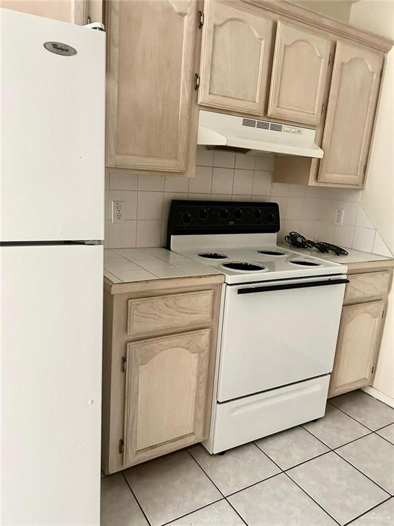 Photo 5 of 604 Logan Drive #4