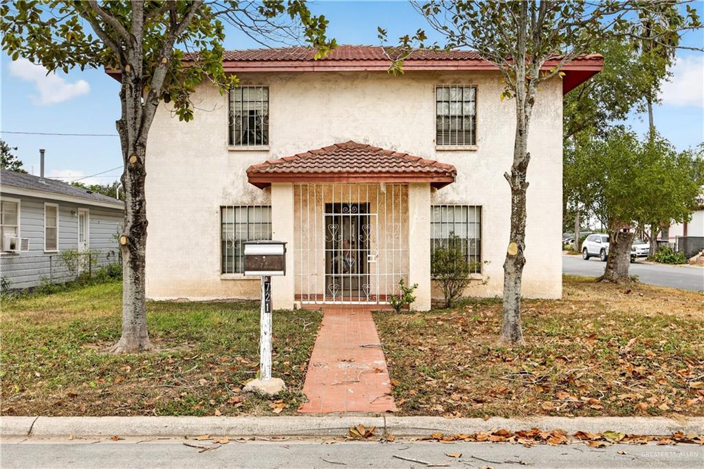 Photo 2 of 721 Clark Avenue