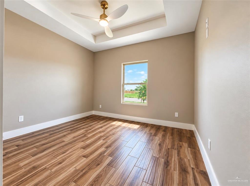 Photo 15 of 906 38th Street