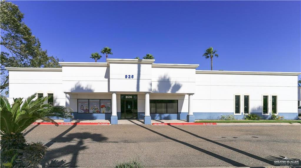 Photo 1 of 926 Sam Houston Boulevard, Pharr