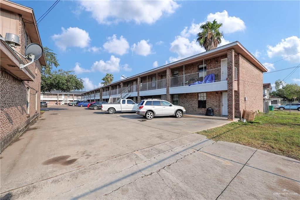 Photo 6 of 1000 Caffery Avenue