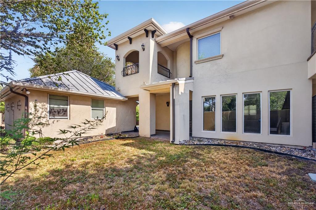 Photo 3 of 400 9th Street