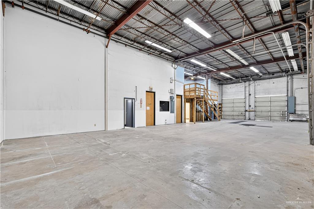 Photo 8 of 3750 Gardenia Avenue