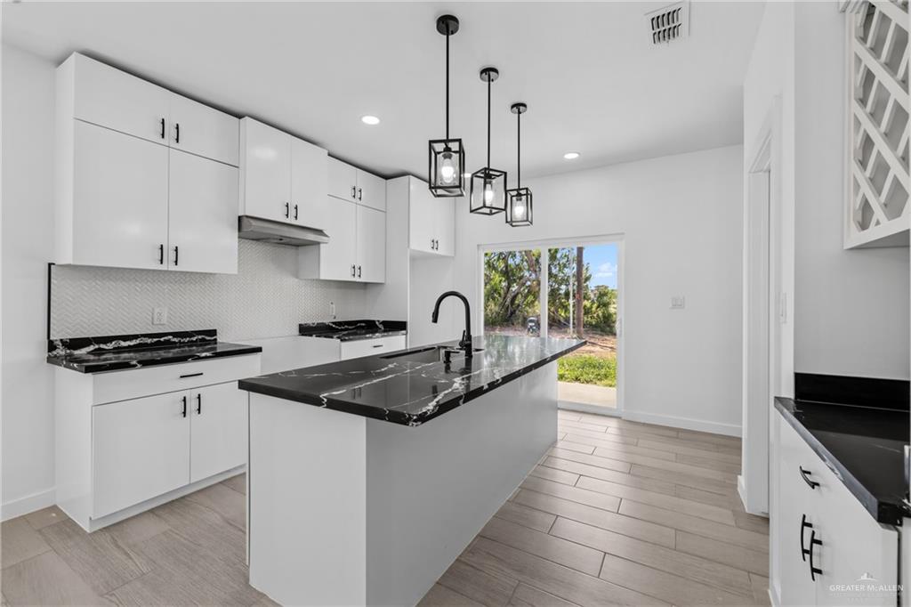 Photo 3 of 6315 Lancelot Drive