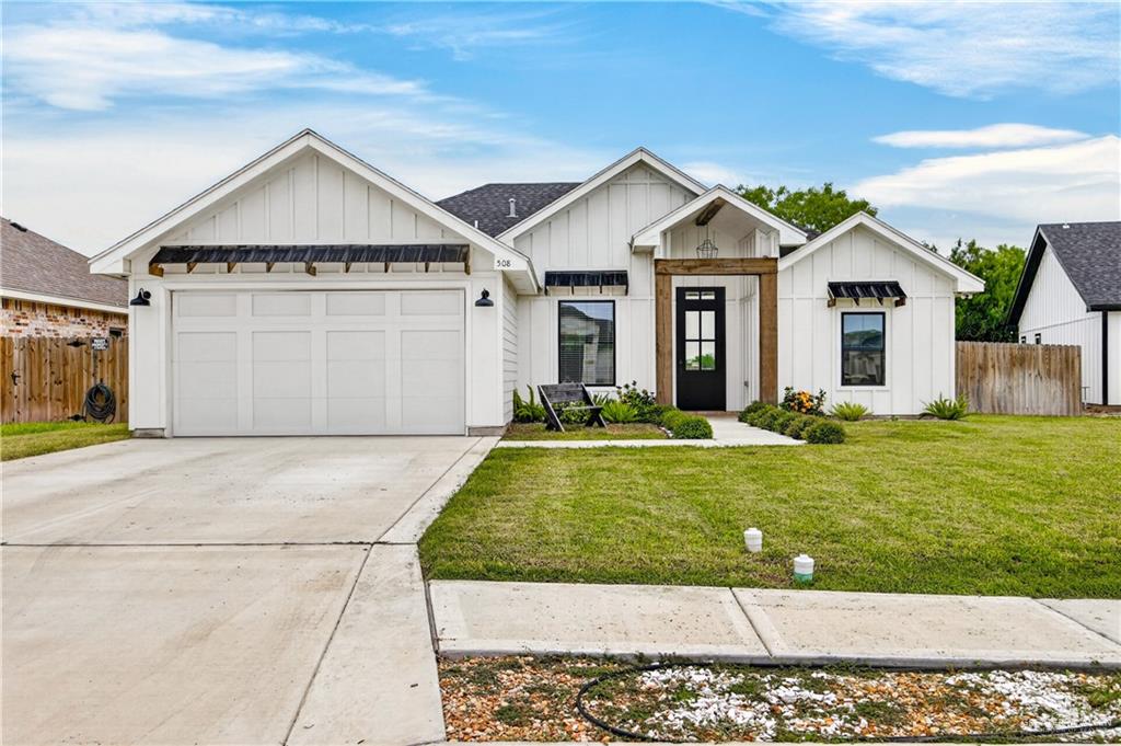 Photo 1 of 508 Park Place Drive, Weslaco
