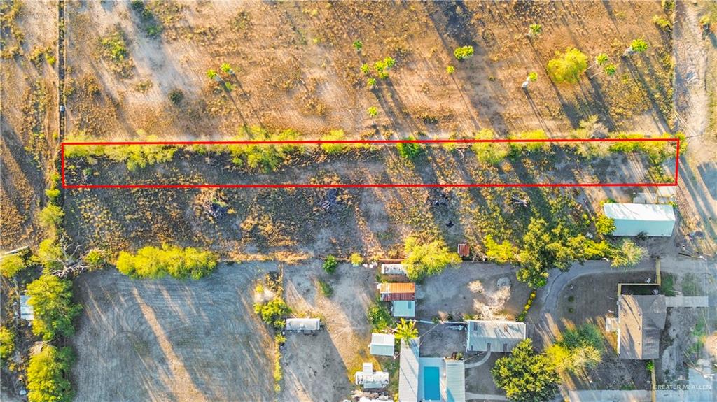 Photo 3 of 1818 Main Avenue