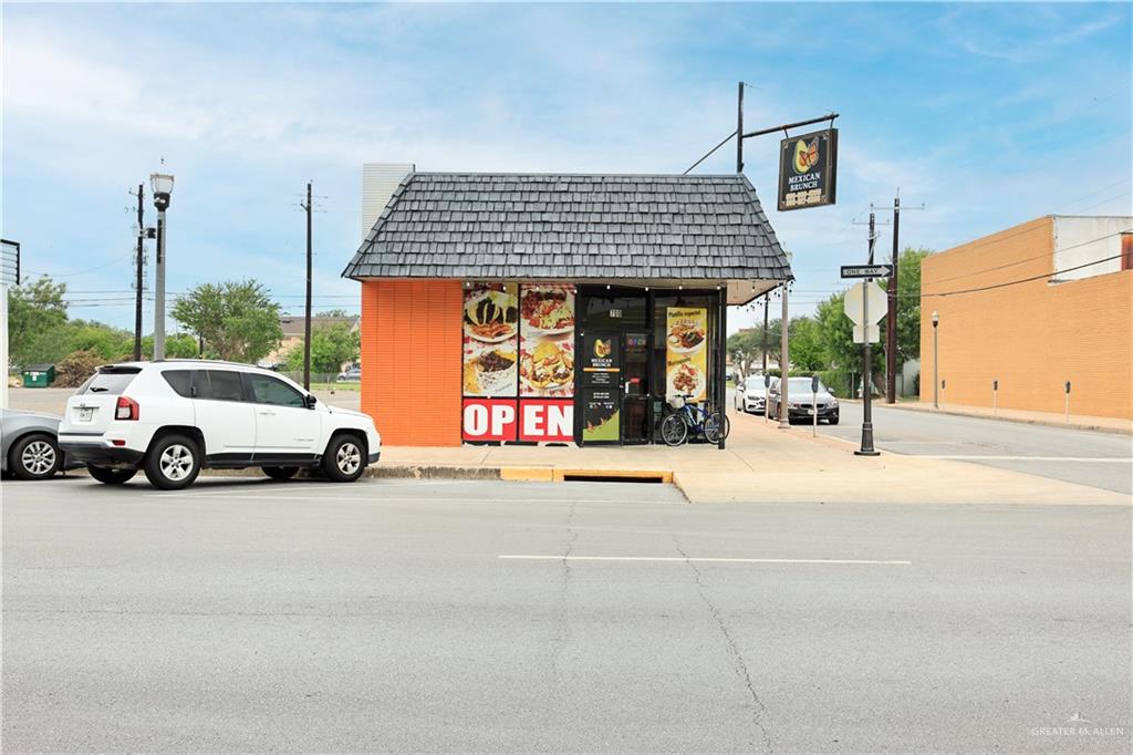 Photo 2 of 700 Main Street