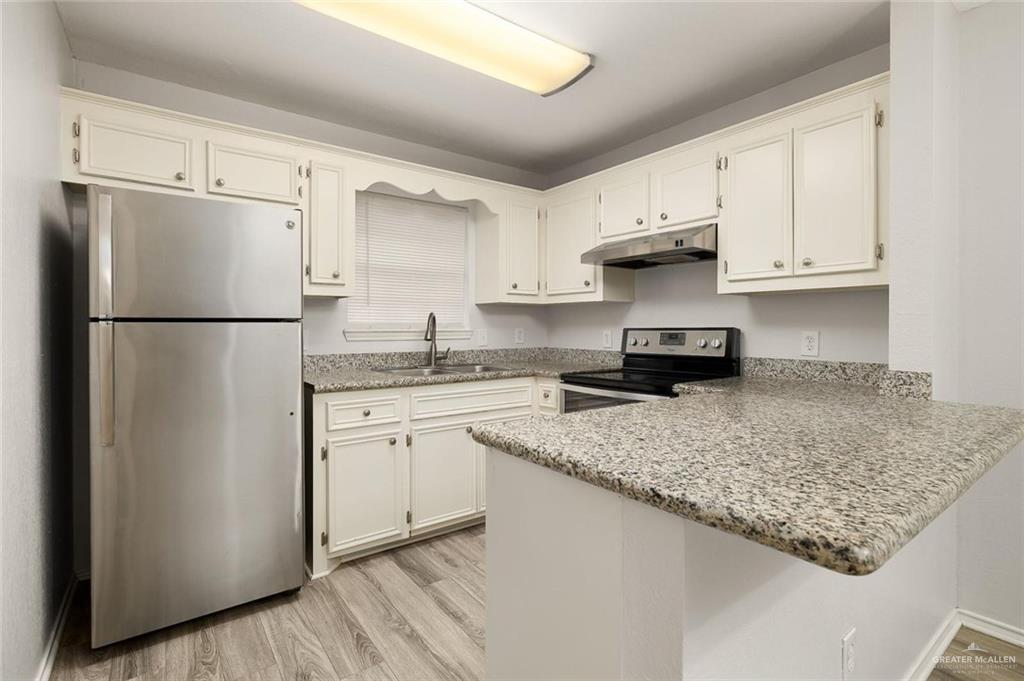 Photo 4 of 417 Ulex Avenue #1