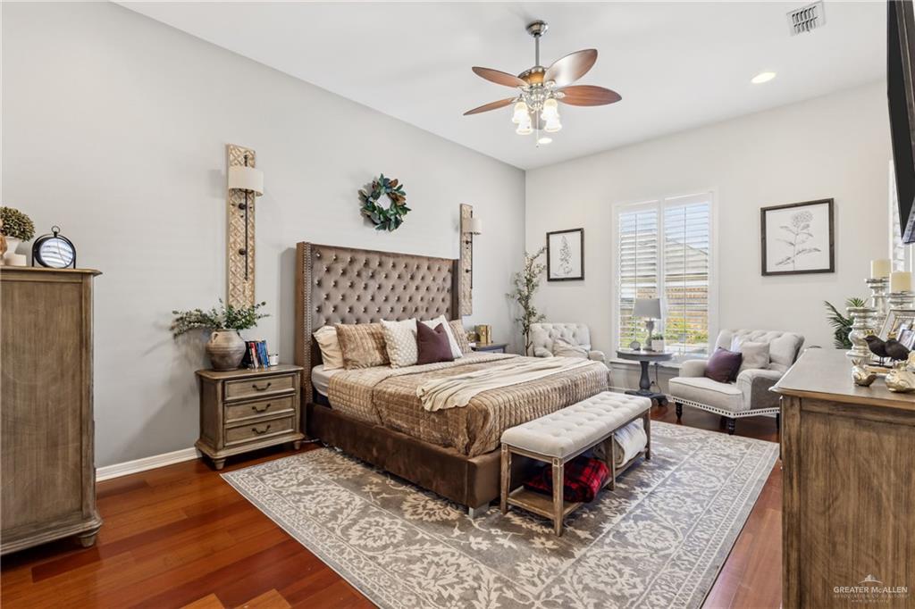 Photo 15 of 629 Sabal Avenue