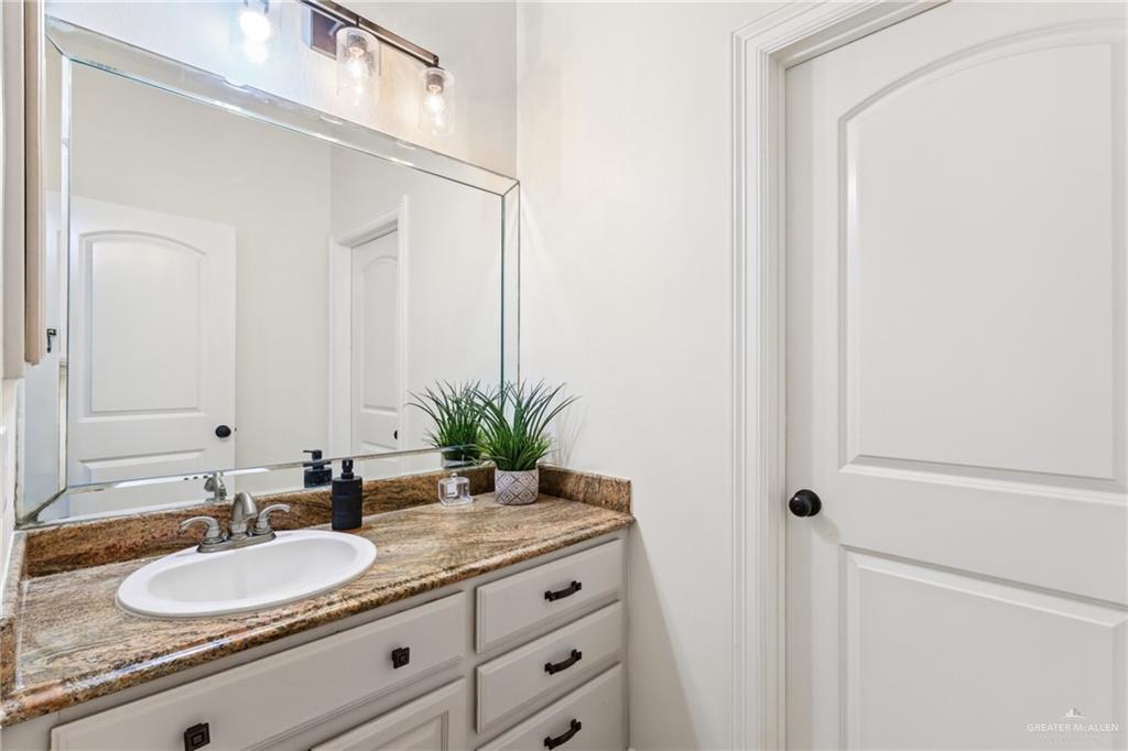 Photo 19 of 629 Sabal Avenue